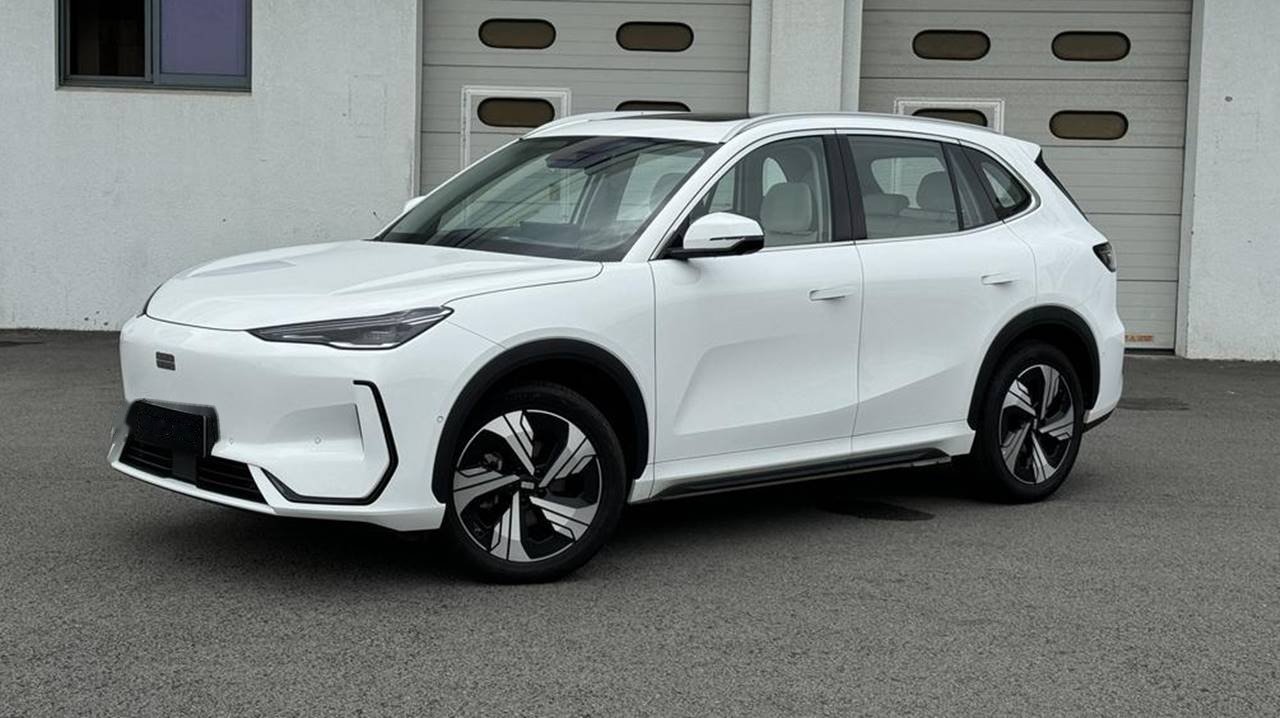 Geely EX5, SUV elétrico premium
